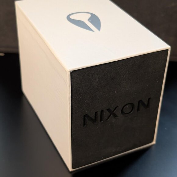 NIXON "YOU KNOW THE DON" WATCH - Picture 4 of 6